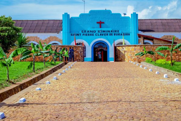 Grand Séminaire Saint Pierre Claver de Burasira célèbre ses 75 ans d’existence
